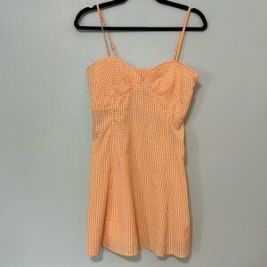 Orange sundress from Forever 21, never worn. Perfect condition, US size M